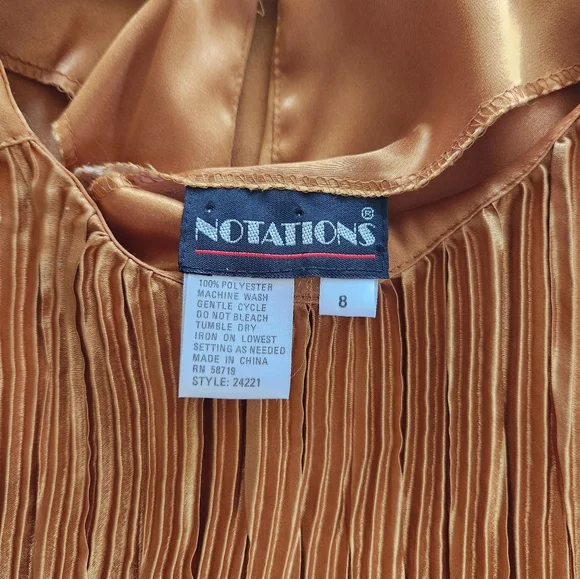 Gold satiny blouse - Picture 8 of 9